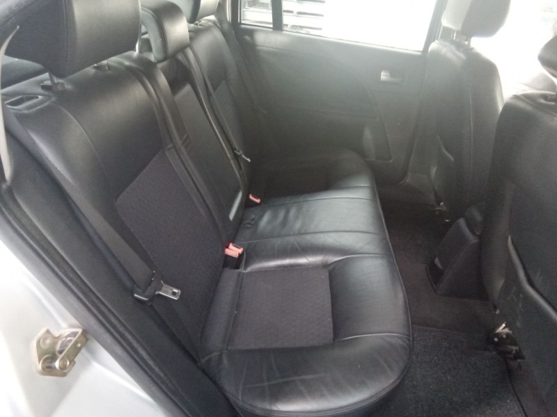 ford mondeo berlina (ge) del año 2004