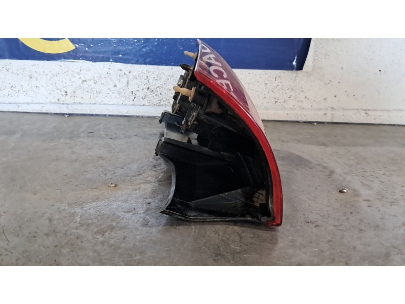 Recambio de piloto trasero derecho para renault kangoo authentique referencia OEM IAM   