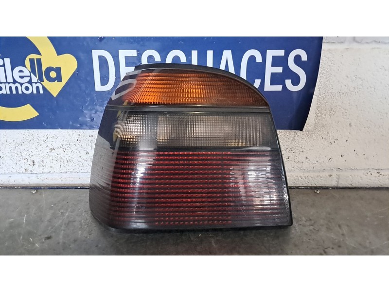 Recambio de piloto trasero izquierdo para volkswagen golf iii berlina (1h1) 1.6 referencia OEM IAM   