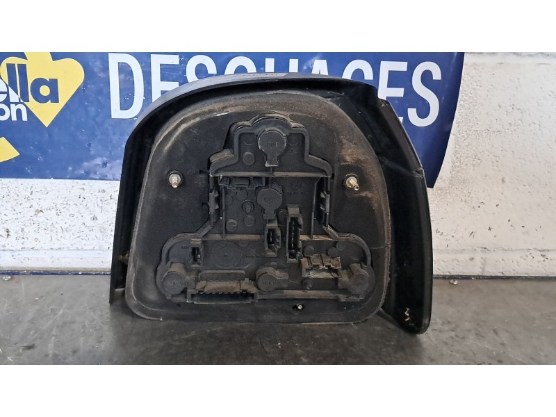 Recambio de piloto trasero izquierdo para volkswagen golf iii berlina (1h1) 1.6 referencia OEM IAM   