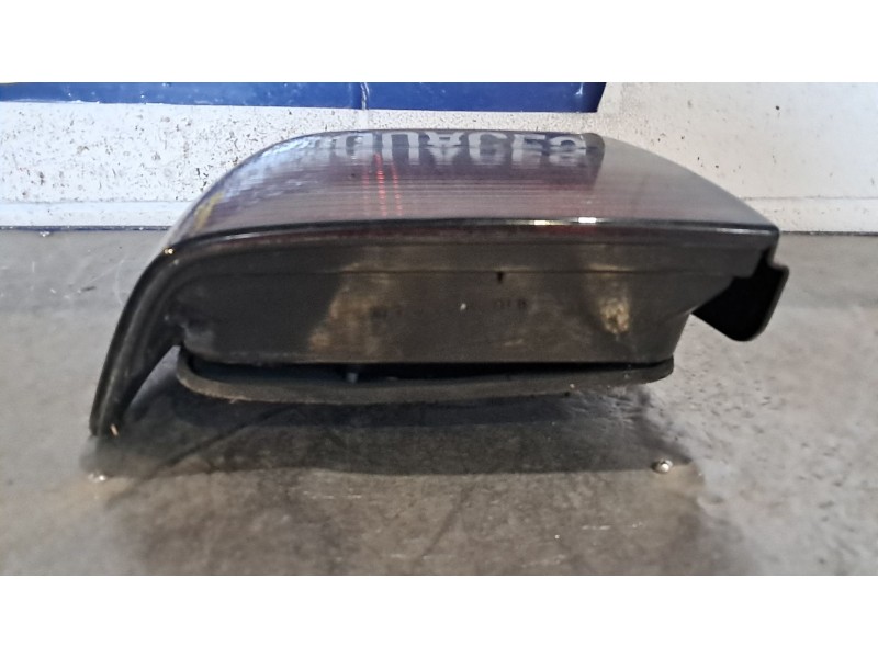 Recambio de piloto trasero izquierdo para volkswagen golf iii berlina (1h1) 1.6 referencia OEM IAM   