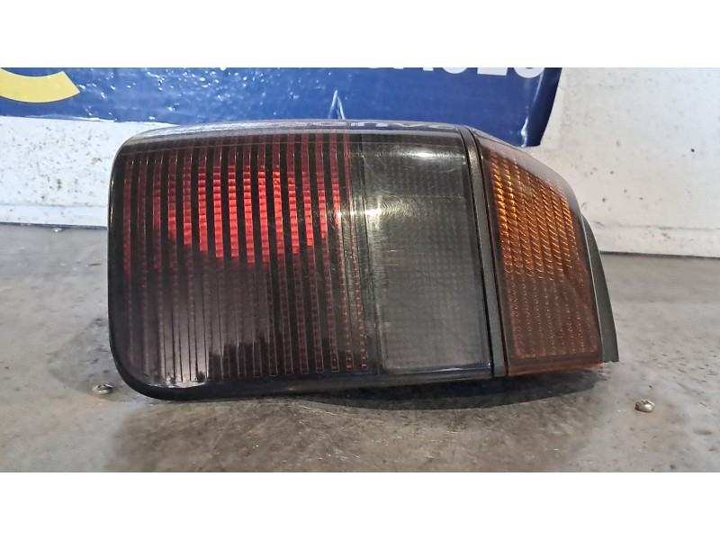 Recambio de piloto trasero derecho para volkswagen golf iii berlina (1h1) 1.6 referencia OEM IAM   