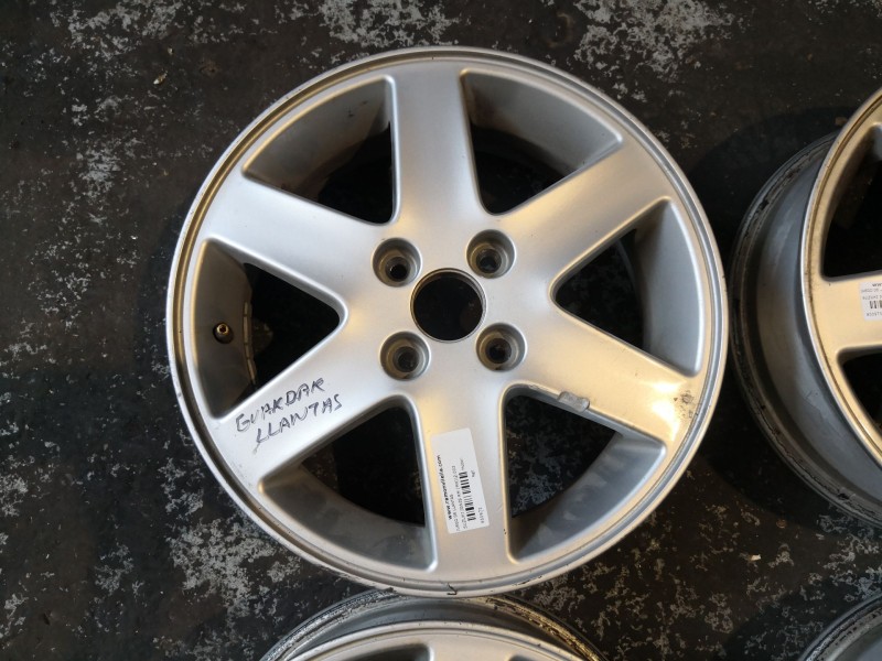 Recambio de juego de llantas para suzuki ignis rm (mh) 1.5 cat referencia OEM IAM   