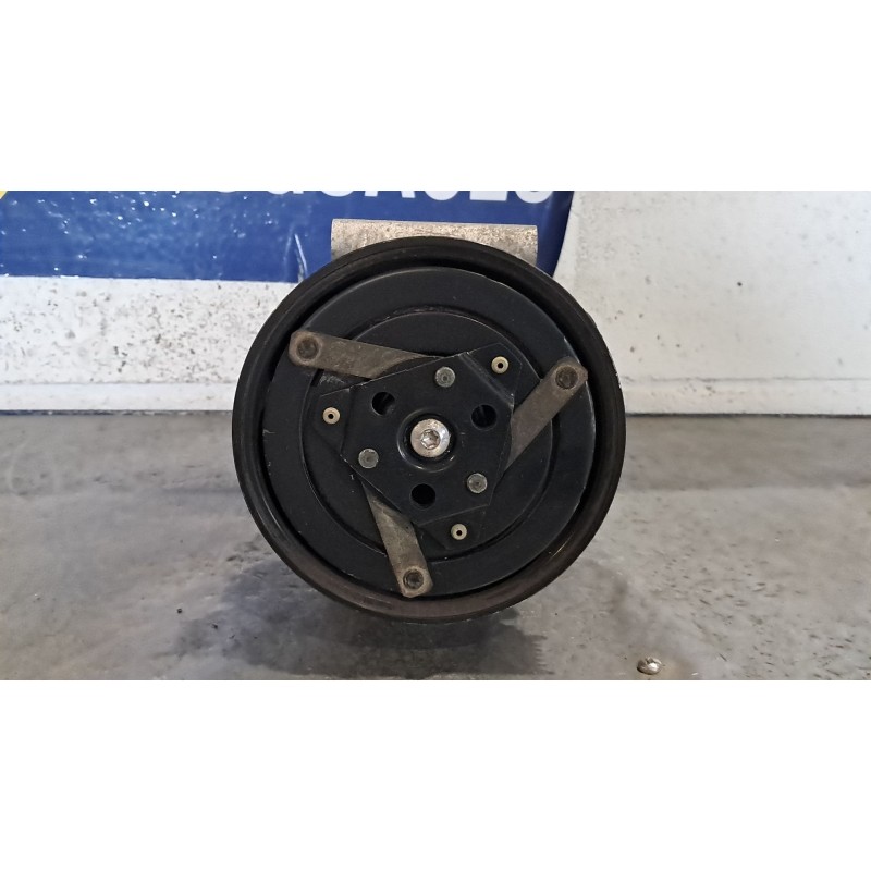 Recambio de compresor aire acondicionado para renault megane ii berlina 5p  | 0.00 - ...  | 0.00 - ... referencia OEM IAM 0017  