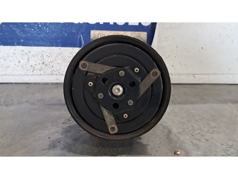 Recambio de compresor aire acondicionado para renault megane ii berlina 5p  | 0.00 - ...  | 0.00 - ... referencia OEM IAM 0017  