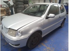volkswagen polo berlina (6n2) del año 2000