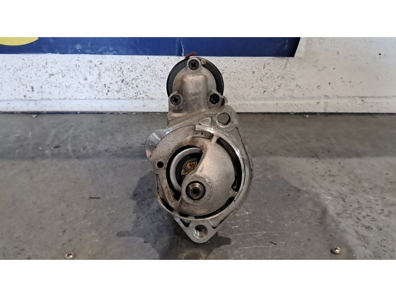 Recambio de motor arranque para audi a4 1.8 referencia OEM IAM WS04227 MAWS37441 