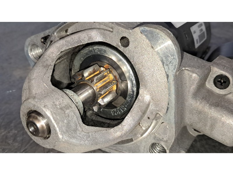Recambio de motor arranque para audi a4 1.8 referencia OEM IAM WS04227 MAWS37441 