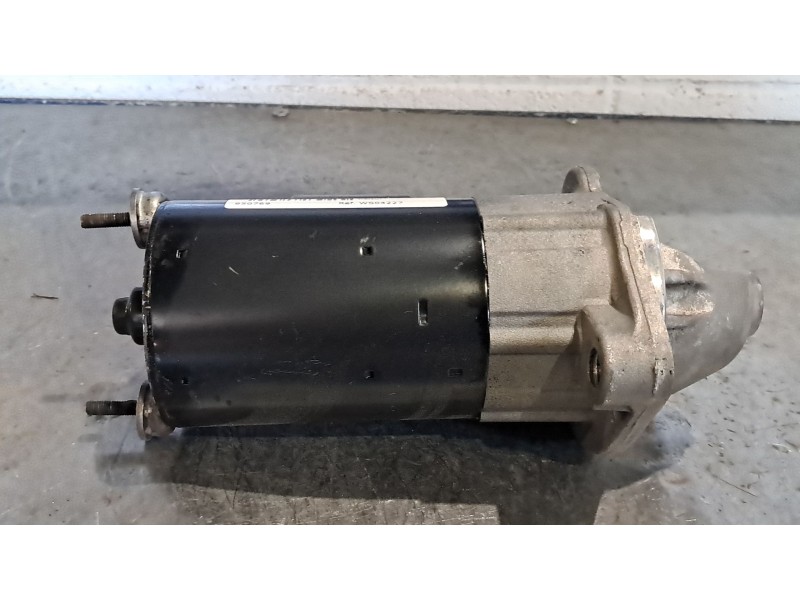 Recambio de motor arranque para audi a4 1.8 referencia OEM IAM WS04227 MAWS37441 