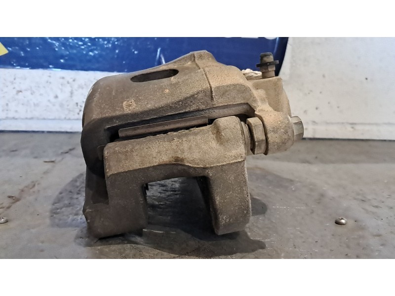 Recambio de pinza freno delantera derecha para ford ranger referencia OEM IAM   