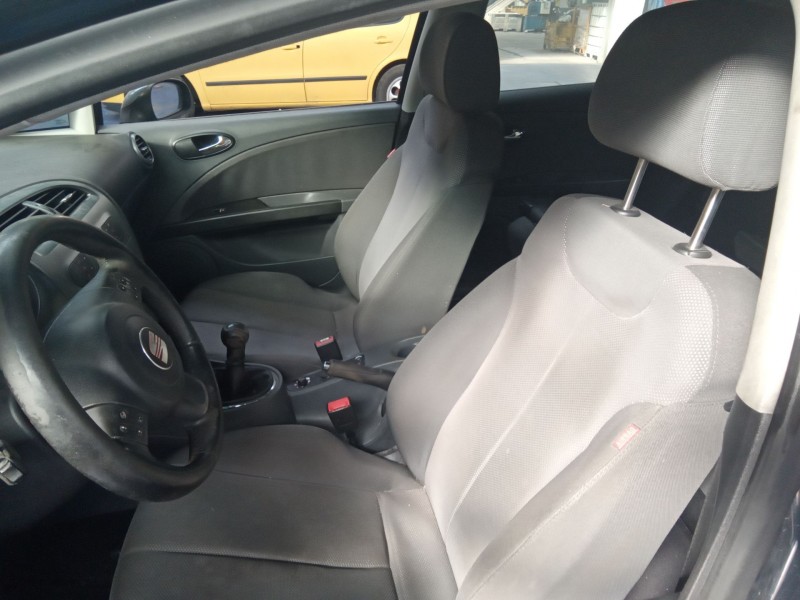 seat leon (1p1) del año 2006