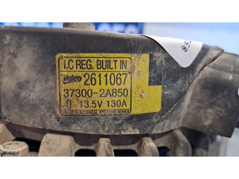 Recambio de alternador para hyundai ix35 referencia OEM IAM 373002A850 2611067 13.5V 130A
