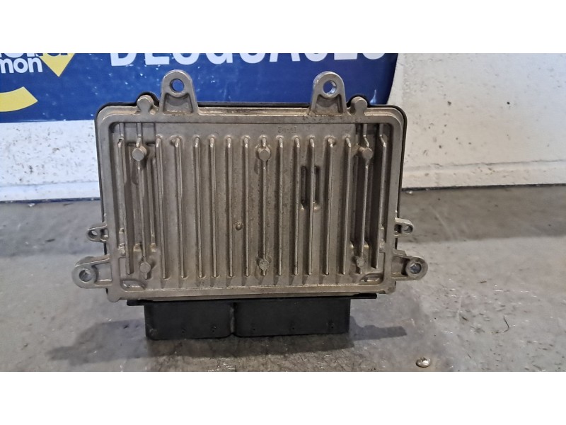 Recambio de centralita cambio automatico para mercedes clase b (w245) 180 cdi (245.207) referencia OEM IAM A6401503634 028101512