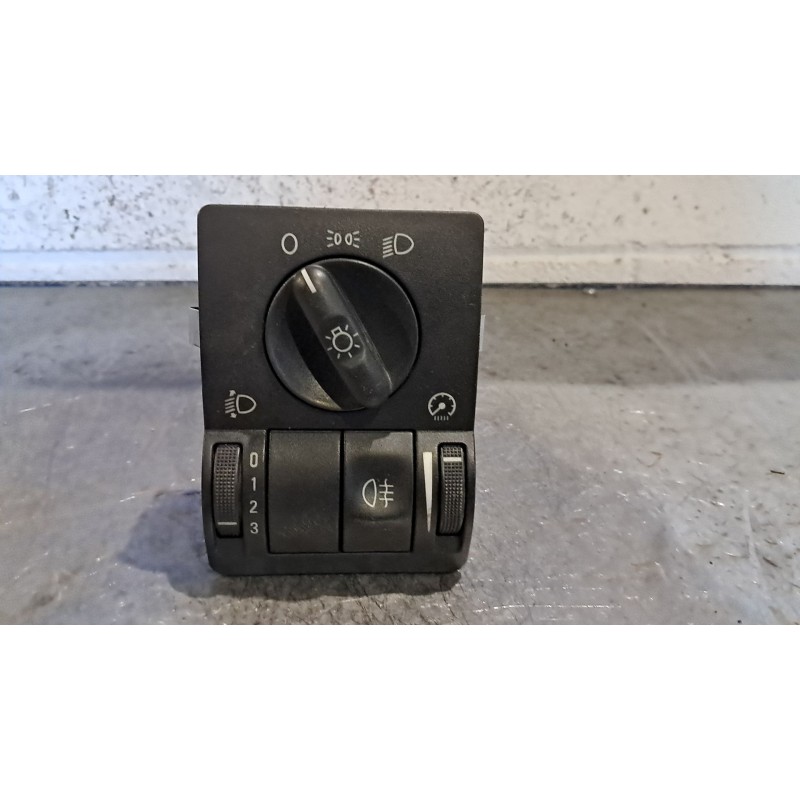 Recambio de mando luces para opel corsa c 1.2 16v cat (z 12 xe / lw4) referencia OEM IAM 1 NIEBLA  