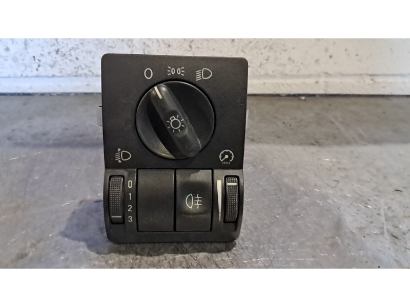 Recambio de mando luces para opel corsa c 1.2 16v cat (z 12 xe / lw4) referencia OEM IAM 1 NIEBLA  