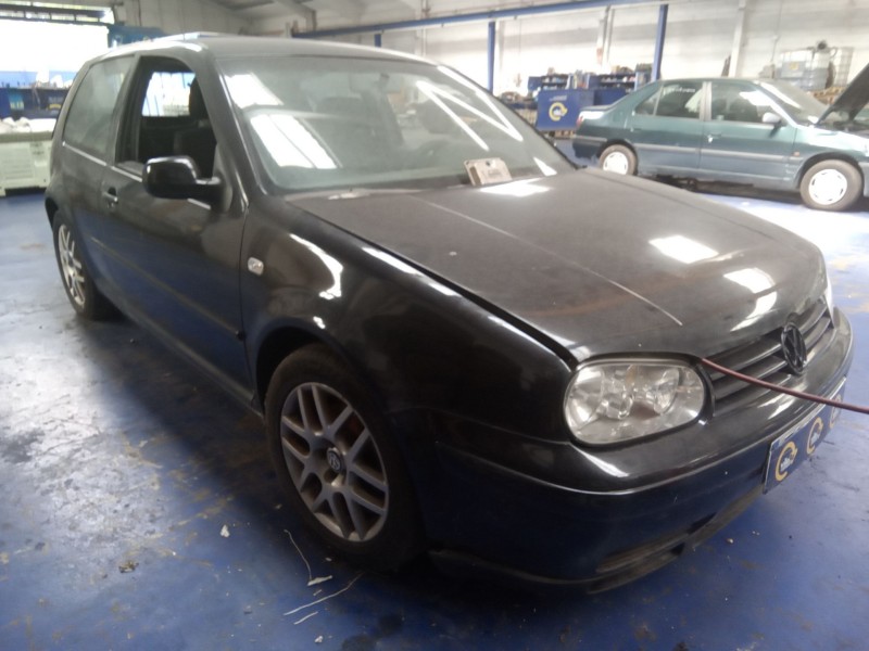 volkswagen golf iv berlina (1j1) del año 2000