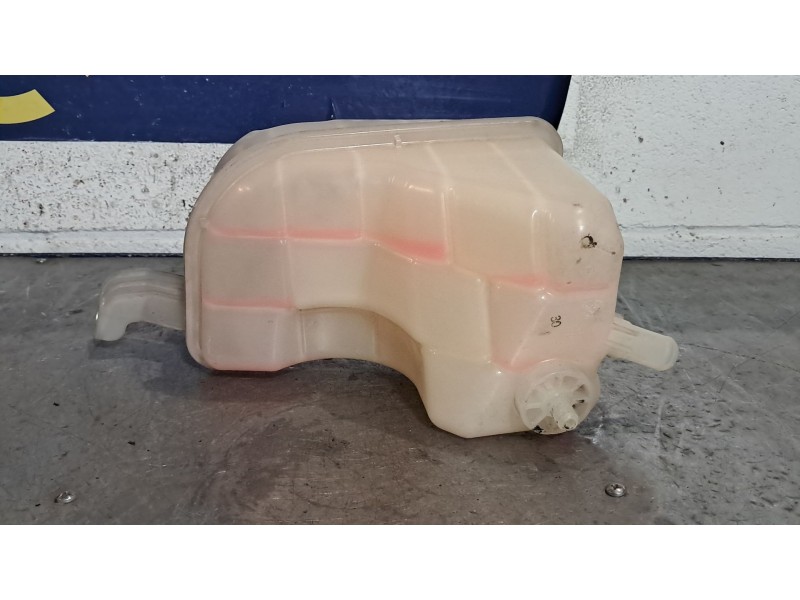 Recambio de deposito expansion para toyota auris active referencia OEM IAM   