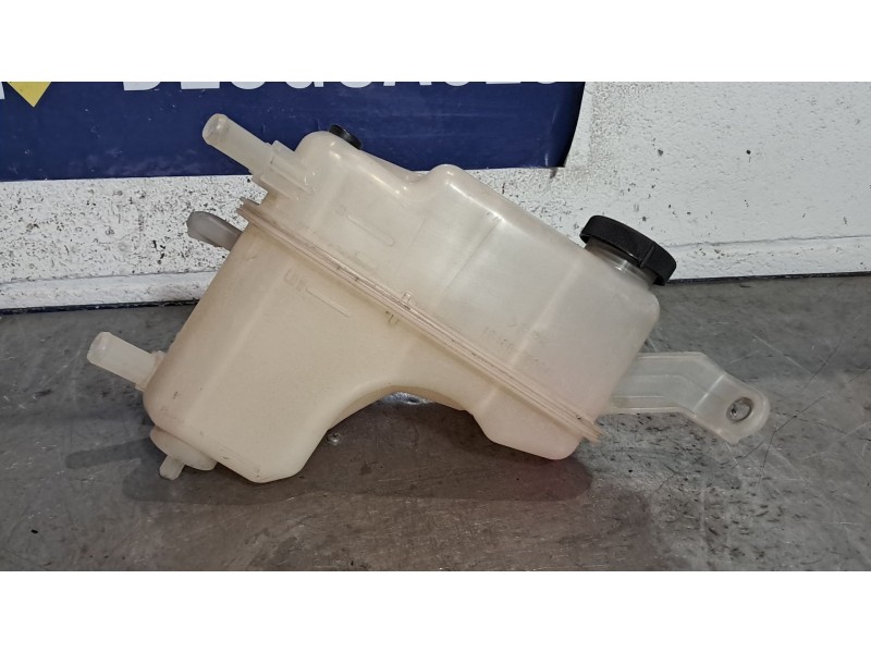 Recambio de deposito expansion para toyota auris active referencia OEM IAM   