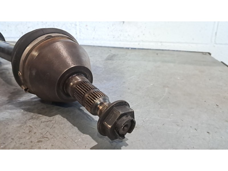 Recambio de transmision delantera derecha para opel astra h caravan 1.9 cdti referencia OEM IAM    Recambio de transmision delantera derecha para opel astra h caravan 1.9 cdti referencia OEM IAM