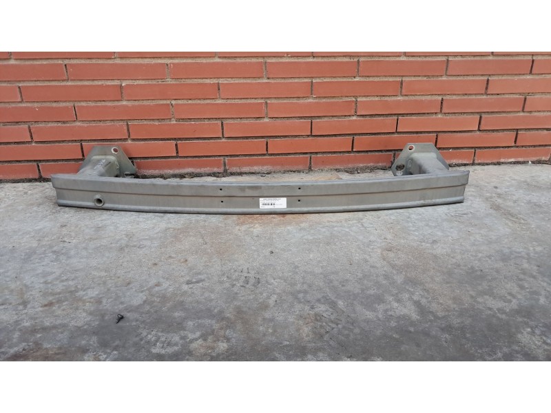 Recambio de refuerzo paragolpes delantero para citroen c4 cactus feel referencia OEM IAM   