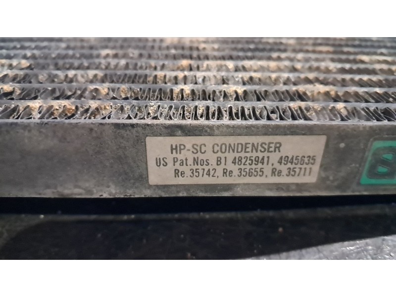 Recambio de condensador radiador aire acondicionado para audi a6 2.4 referencia OEM IAM 4B0260401F  