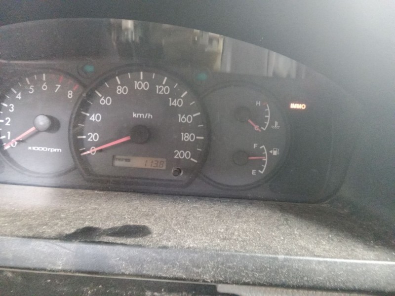 kia rio del año 2005 kia rio del año 2005