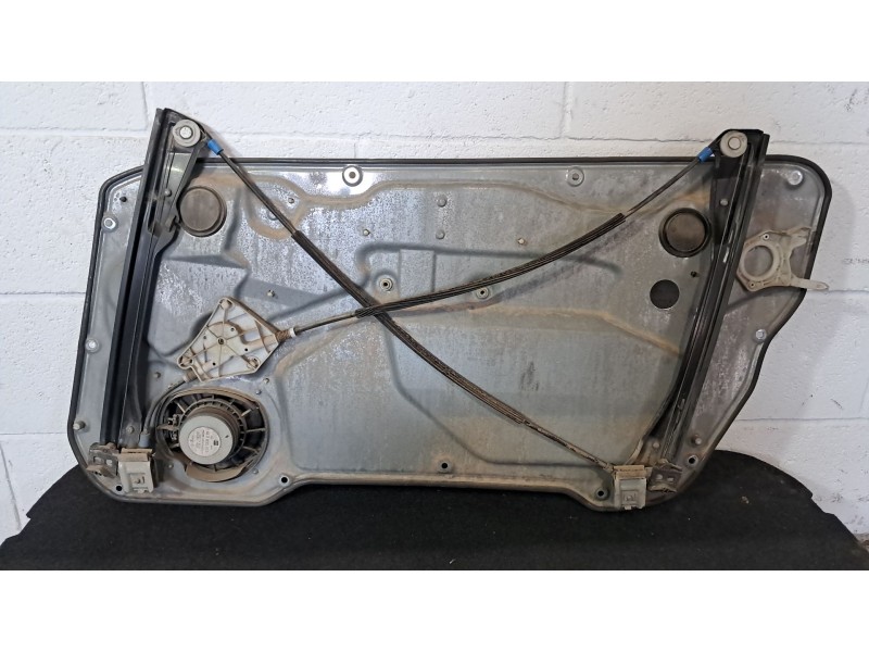 Recambio de elevalunas delantero izquierdo para seat ibiza (6l1) 1.4 16v referencia OEM IAM   