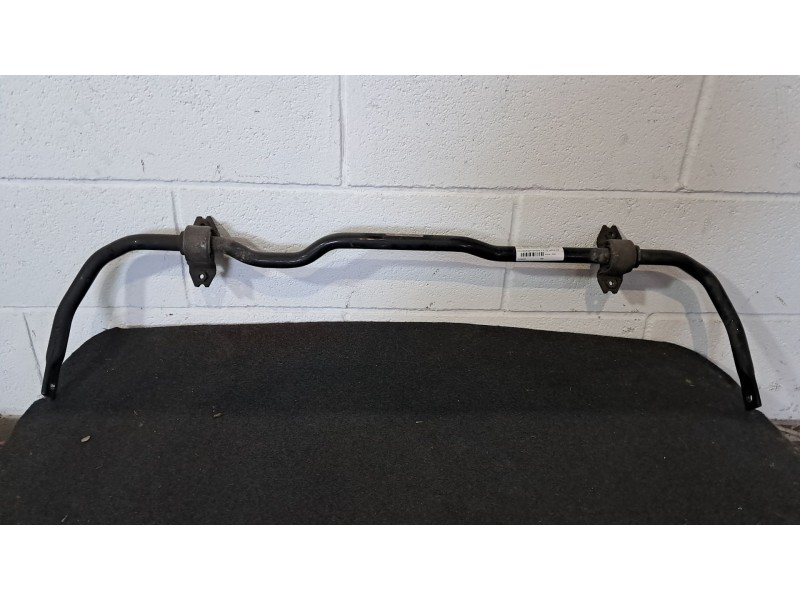 Recambio de barra estabilizadora delantera para volkswagen scirocco 1.4 tsi 160 referencia OEM IAM   