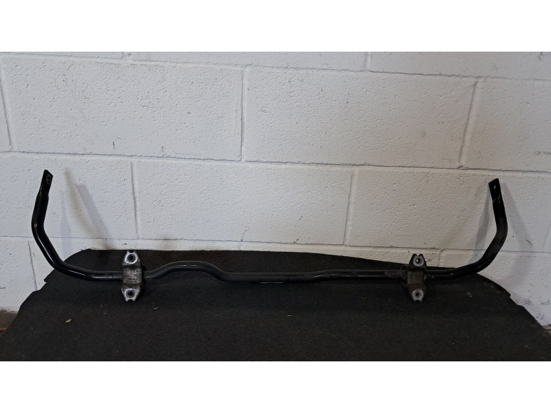 Recambio de barra estabilizadora delantera para volkswagen scirocco 1.4 tsi 160 referencia OEM IAM   