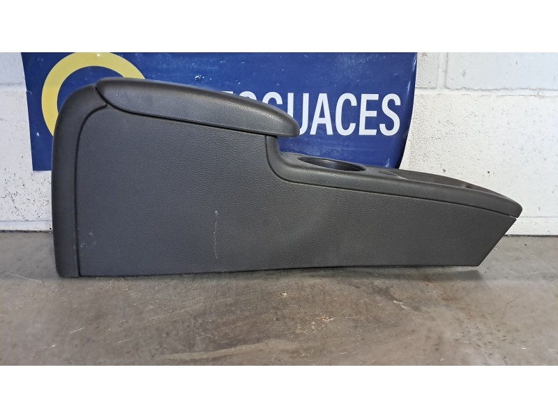 Recambio de consola central para subaru impreza g12  | 0.07 - ...  | 0.07 - ... referencia OEM IAM   