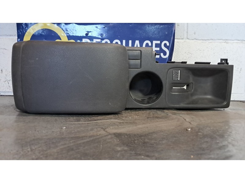 Recambio de consola central para subaru impreza g12  | 0.07 - ...  | 0.07 - ... referencia OEM IAM   