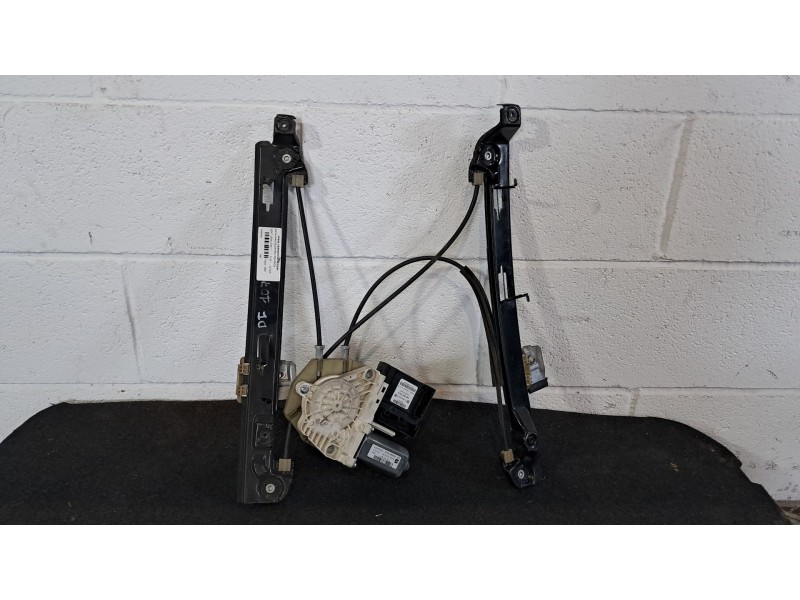 Recambio de elevalunas delantero izquierdo para seat leon (1p1)  | 0.05 - ...  | 0.05 - ... referencia OEM IAM   