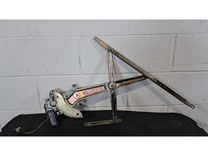 Recambio de elevalunas delantero derecho para kia carnival ii 2.9 cdri ex referencia OEM IAM   