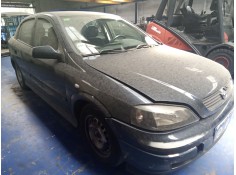 opel astra g berlina del año 2002 2