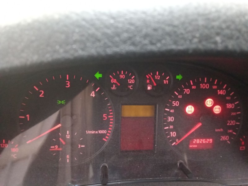 audi a4 berlina (b5) del año 1998