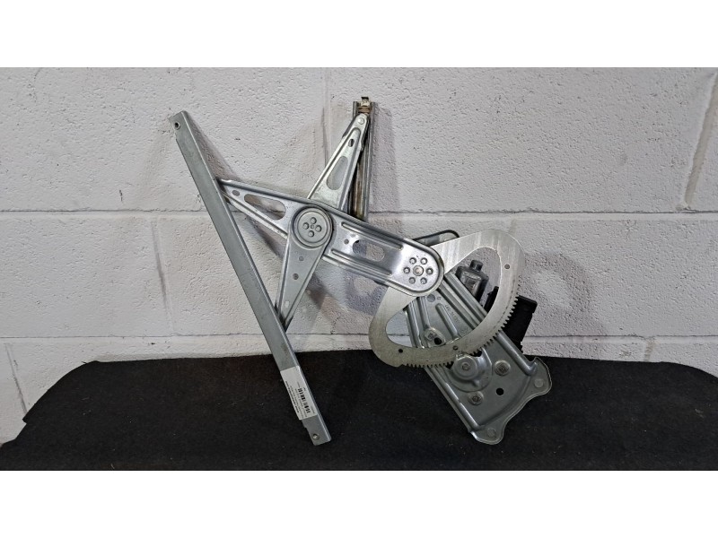 Recambio de elevalunas trasero izquierdo para renault scenic iii authentique referencia OEM IAM   