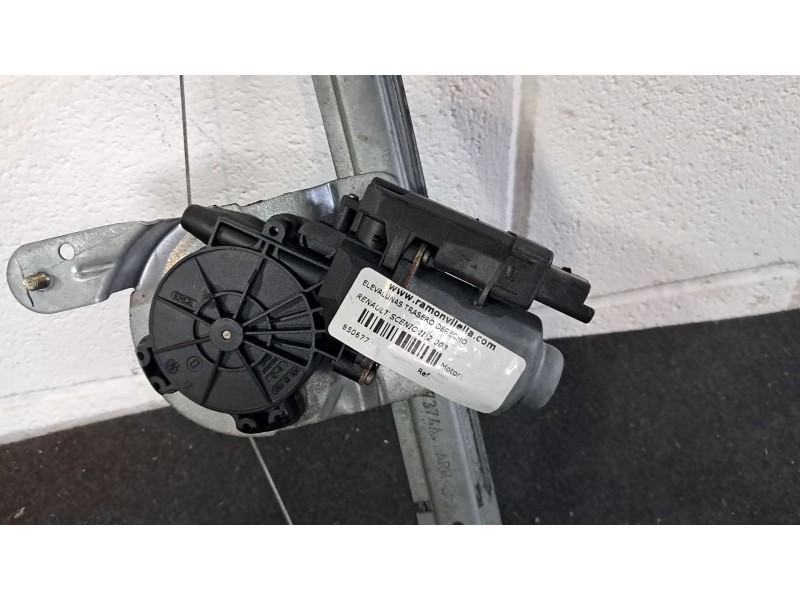 Recambio de elevalunas trasero derecho para renault scenic ii 1.9 dci diesel referencia OEM IAM    Recambio de elevalunas trasero derecho para renault scenic ii 1.9 dci diesel referencia OEM IAM