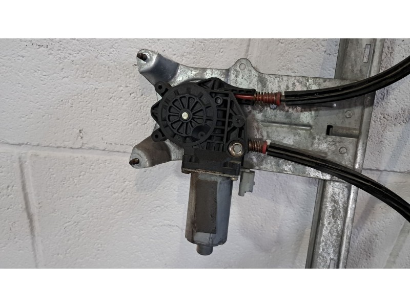 Recambio de elevalunas delantero derecho para citroen xsara picasso 1.8 16v exclusive referencia OEM IAM   