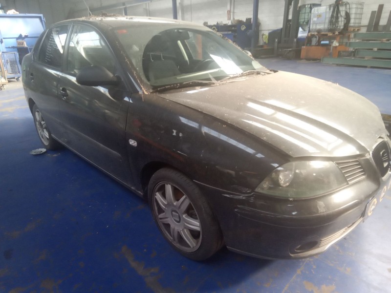 seat cordoba berlina (6l2) del año 2003