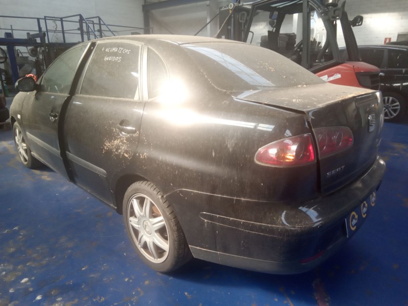 seat cordoba berlina (6l2) del año 2003