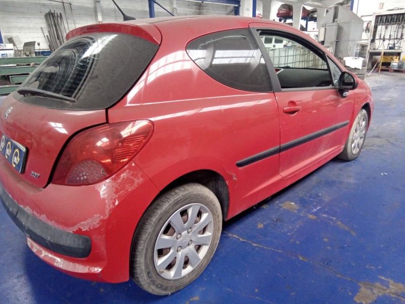 peugeot 207 del año 2007