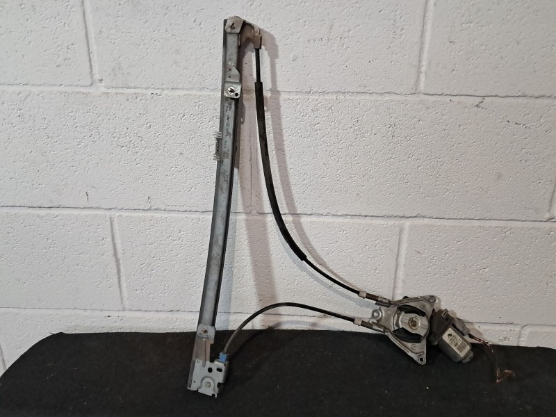 Recambio de elevalunas delantero izquierdo para citroen jumpy 2.0 hdi referencia OEM IAM 400671T1  