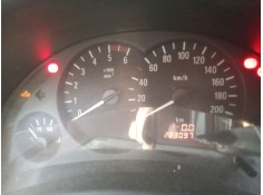 opel corsa c del año 2001