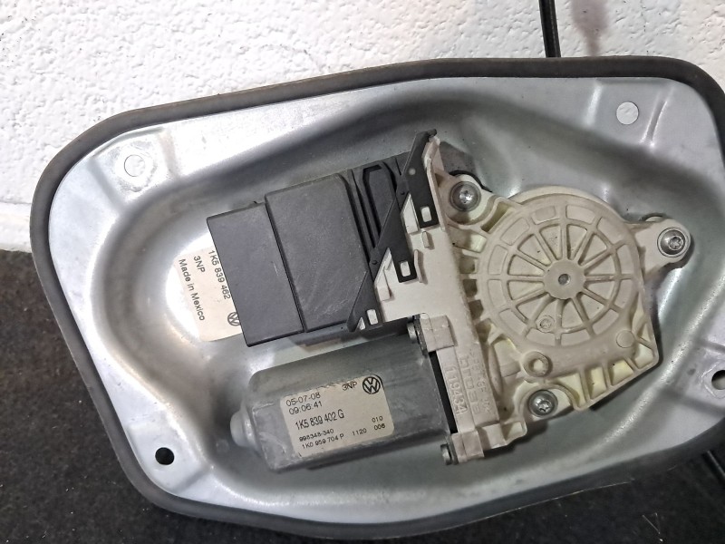 Recambio de elevalunas trasero derecho para volkswagen jetta (1k2)  | 0.05 - ...  | 0.05 - ... referencia OEM IAM   