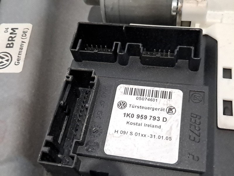 Recambio de elevalunas delantero izquierdo para volkswagen golf v berlina (1k1) gti referencia OEM IAM   