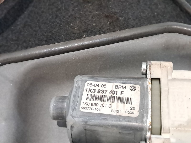 Recambio de elevalunas delantero izquierdo para volkswagen golf v berlina (1k1) gti referencia OEM IAM   