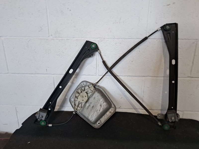 Recambio de elevalunas delantero izquierdo para volkswagen jetta (1k2)  | 0.05 - ...  | 0.05 - ... referencia OEM IAM   