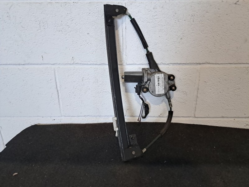 Recambio de elevalunas delantero derecho para alfa romeo 147 (190) 1.6 16v cat referencia OEM IAM   