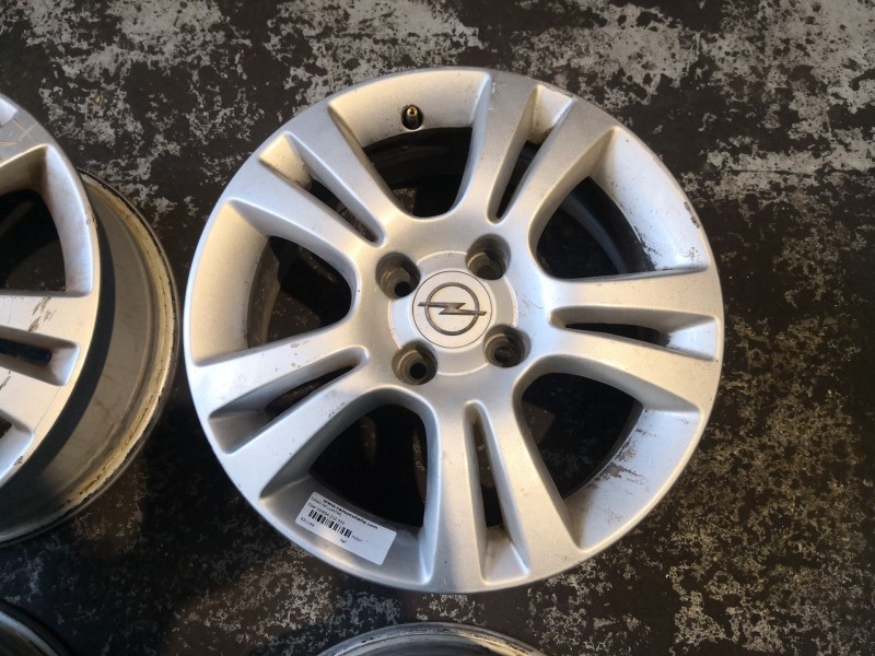 Recambio de juego de llantas para opel corsa d cmon referencia OEM IAM   