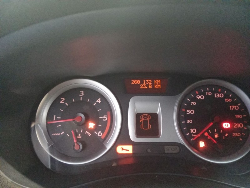 renault clio grandtour del año 2008 renault clio grandtour del año 2008